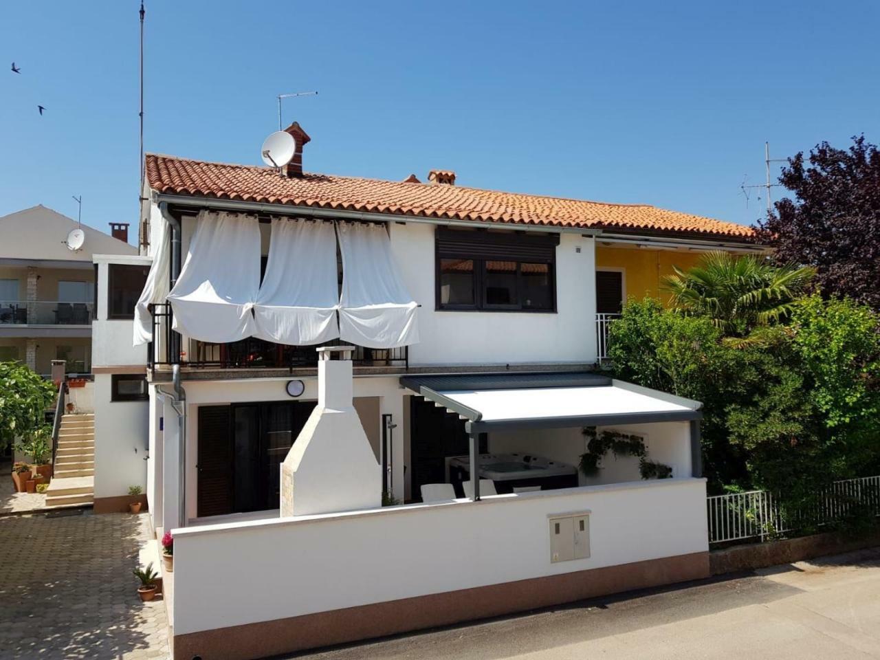 Apartment Auretta Novigrad Istria Exterior foto